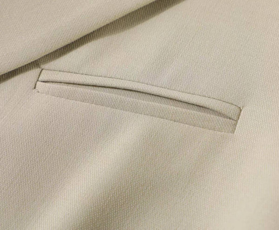 Пиджак женский двубортный