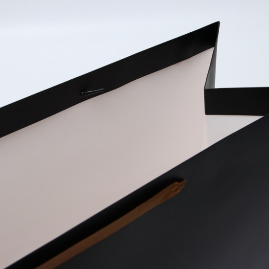 Пакет подарочный «Чёрный»