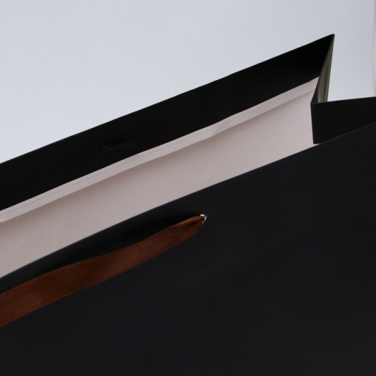 Пакет подарочный «Чёрный»