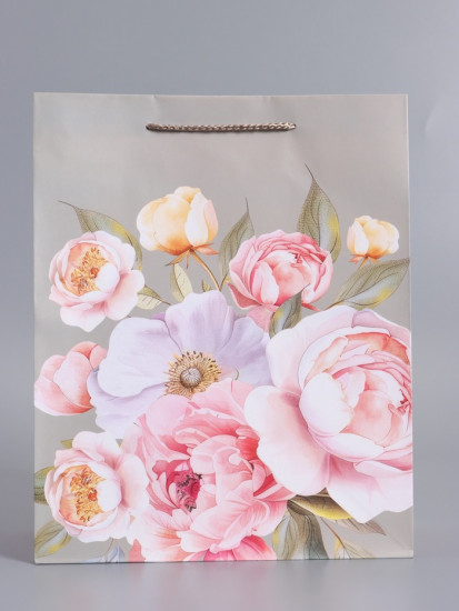 Пакет подарочный «Нежность в цветах»