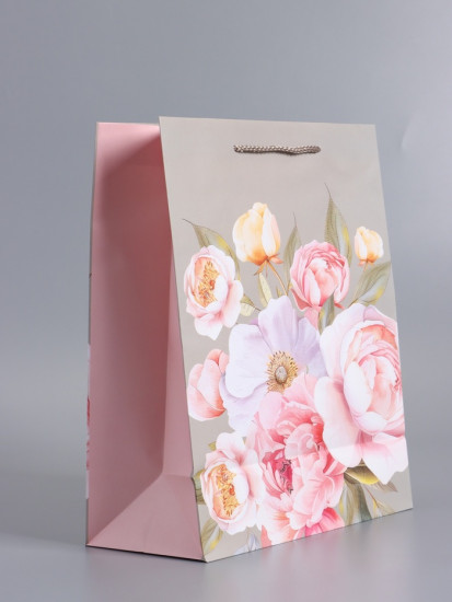 Пакет подарочный «Нежность в цветах»