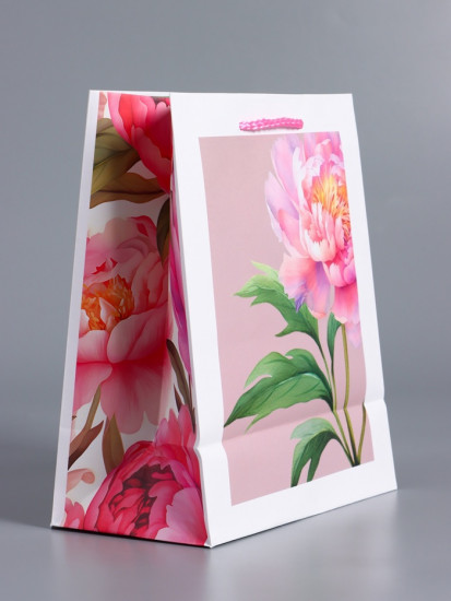 Пакет подарочный «Букет пионов»