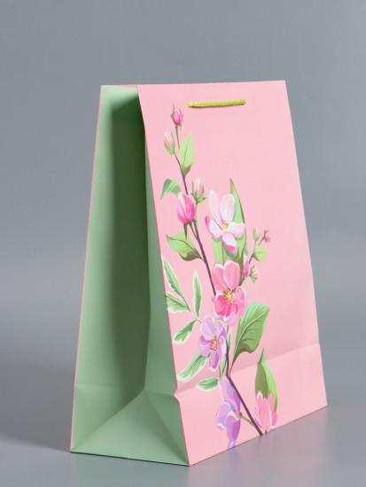 Пакет подарочный «Нежный комплимент»