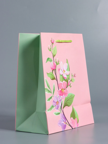 Пакет подарочный «Нежный комплимент»