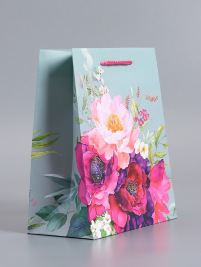 Пакет подарочный «Цветочный комплимент»