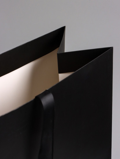 Пакет подарочный «Черный»