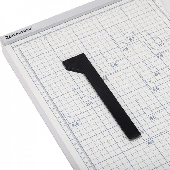 Резак для бумаги сабельный