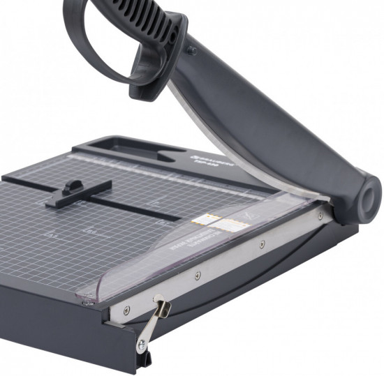 Резак для бумаги