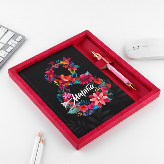 Подарочный набор «8 марта из цветов»