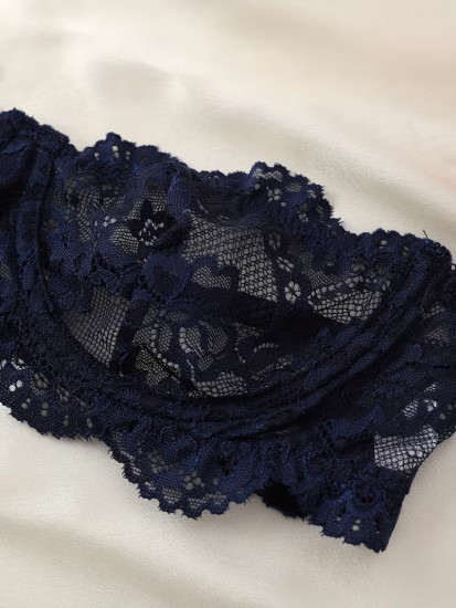 Комплект нижнего белья женский