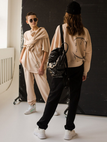 Спортивные брюки