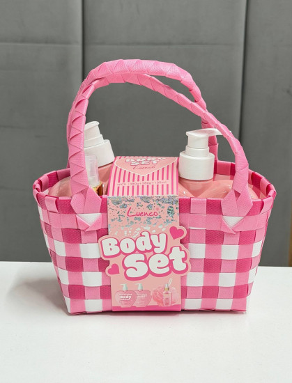 Подарочный набор для тела «Sweet Pink»