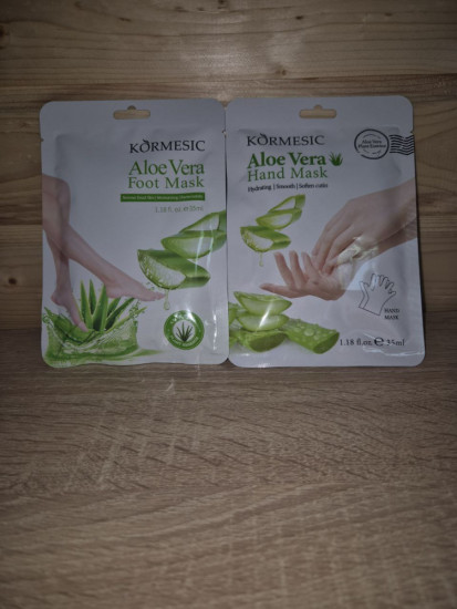 Набор тканевых масок для рук и ног с экстрактом алоэ вера