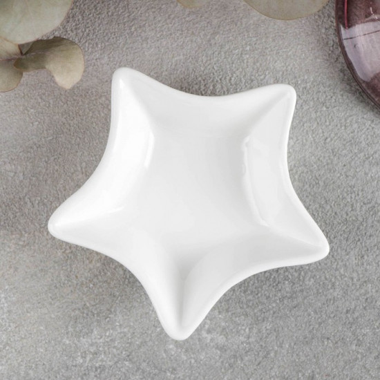 Блюдо фарфоровое