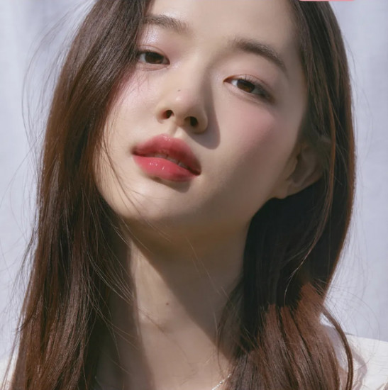 Стойкий блеск для эффекта стеклянных губ 08 Cherry Up