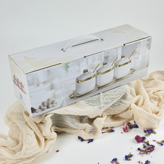 Набор банок с ложками на подставке