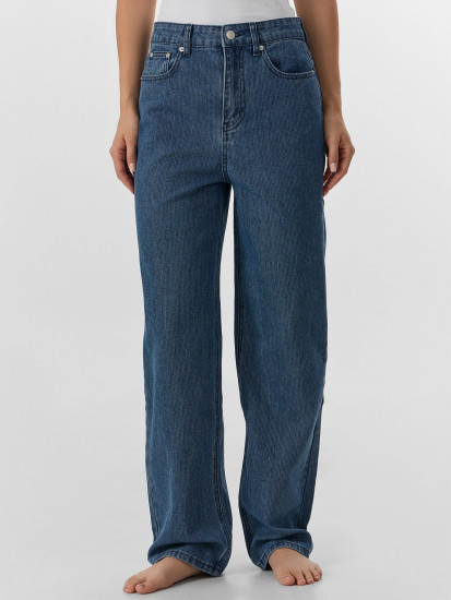 Джинсы женские