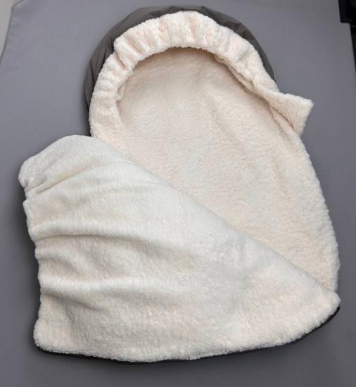 Комбинезон и конверт на выписку