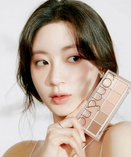 Палетка теней для век «Better Than Eyes», оттенок 05 Shade & Shadow Garden