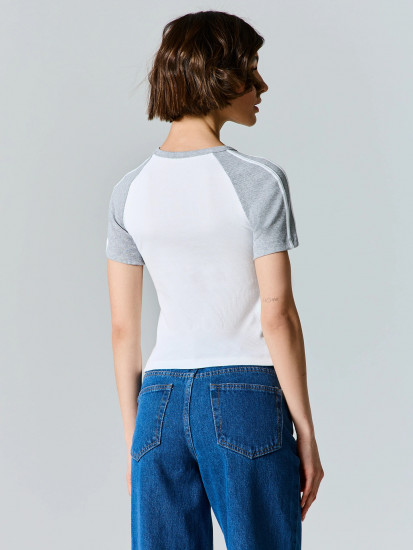 Футболка женская