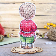 Набор для вышивания на пластиковой канве «Мальчик с пасхальной корзинкой» - Фото 1