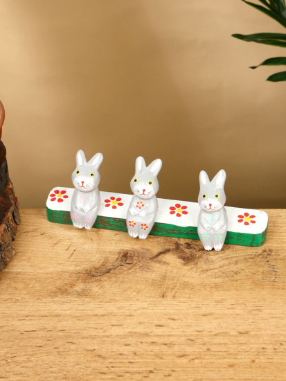 Сувенир «Зайки на скамейке»