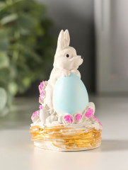 Фигурка «Заяц с яйцом пасхальный» - Фото 1