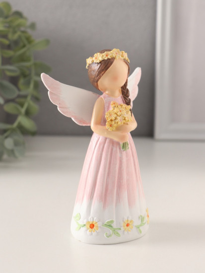 Фигурка«Девушка-ангел в розовом платье, с жёлтыми незабудками»