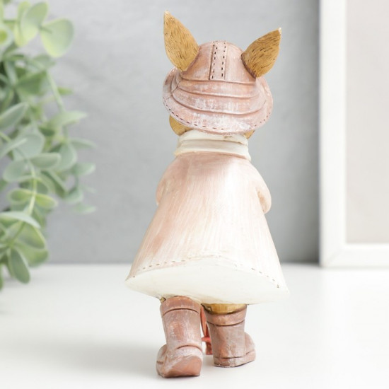 Фигурка «Зайка в шляпке и дождевике с зонтом»