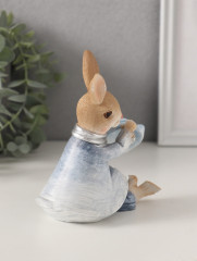 Фигурка «Зайка в шляпке и дождевике: с птичкой» - Фото 1