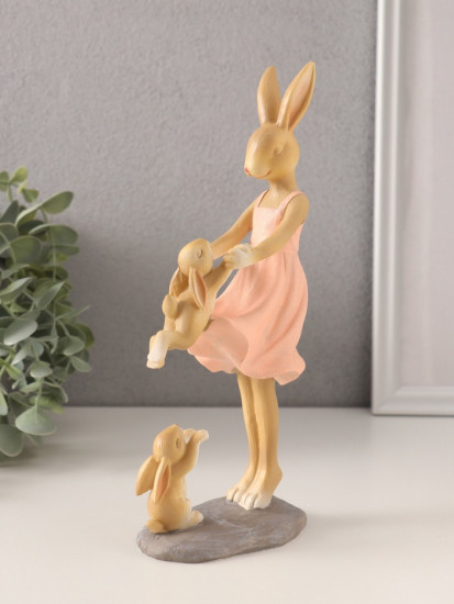 Фигурка «Зайки. Мама с детьми»