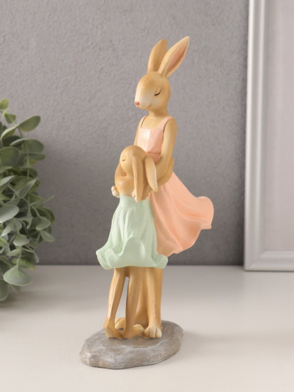 Фигурка «Зайки. Мама с дочкой»