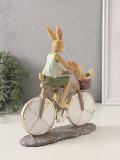 Фигурка «Зайки. Папа с сыном на велосипеде»