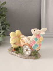 Фигурка «Цыплята везут кролика в колеснице» - Фото 1