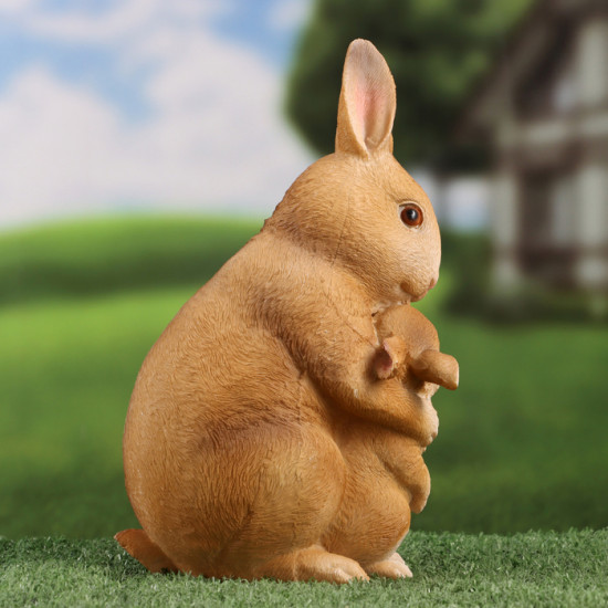 Фигурка «Зайчиха с зайчонком»