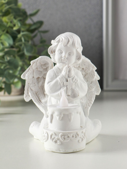 Фигурка светящаяся «Белоснежный ангел с двухъярусным тортом»