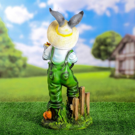 Фигура «Заяц-фермер»
