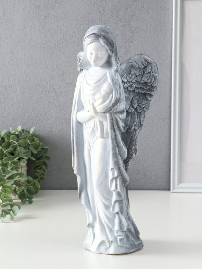 Фигура «Ангелина с младенцем»