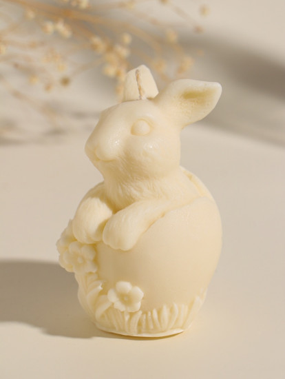 Свеча пасхальная «Заяц с цветами»