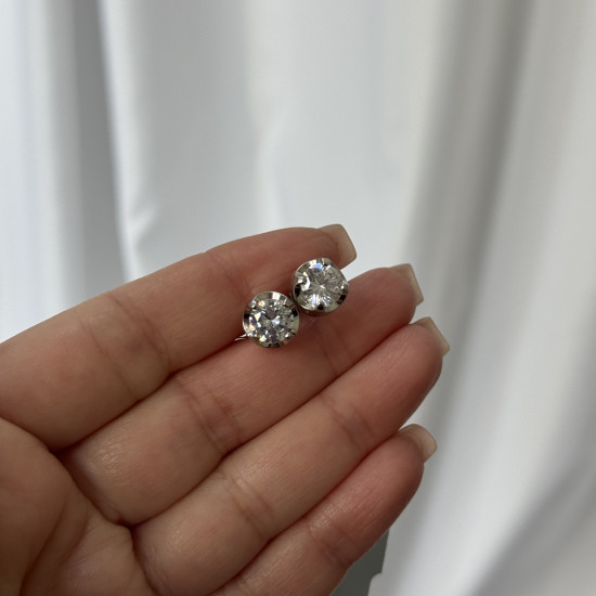 Серьги-пусеты из серебра с циркониями