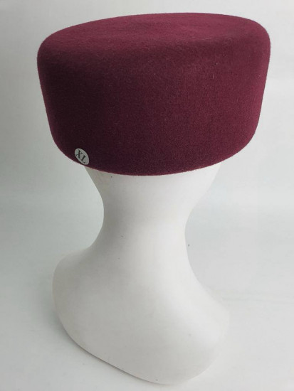 Шляпа «Таблетка»