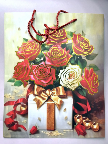 Пакет подарочный «Розы»