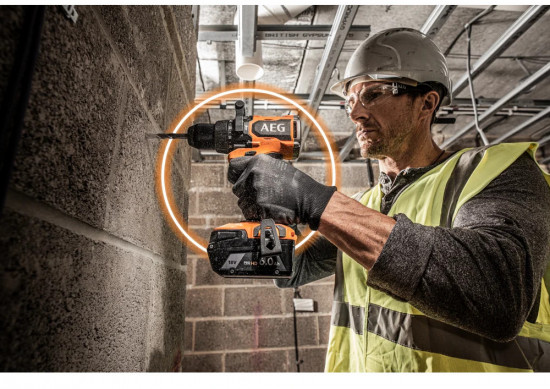 Дрель-шуруповерт ударная BSB18BL2-0 18 В