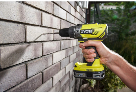 Дрель-шуруповерт ударная ONE+ R18PD3-0