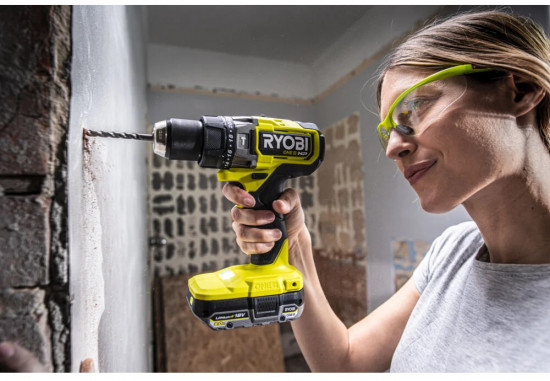 Дрель-шуруповерт RPD18X-242S