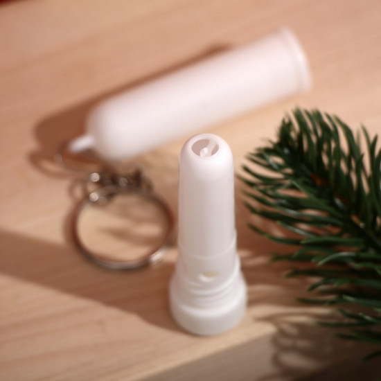 Карандаш-ингалятор от простуды с мятой и эвкалиптом с брелоком