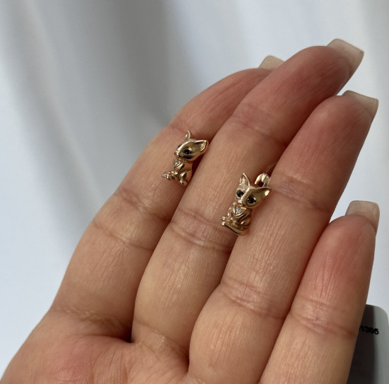 Серьги из серебра с фианитами