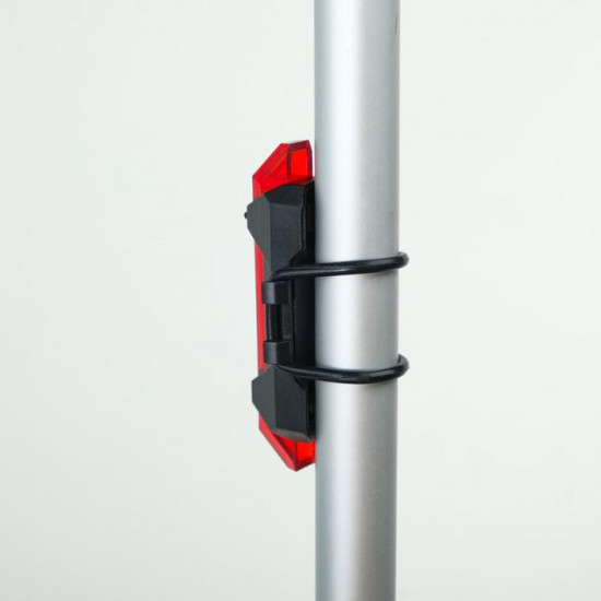 Фонарь велосипедный задний