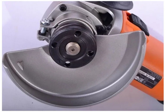 Угловая шлифовальная машина WS8-115S