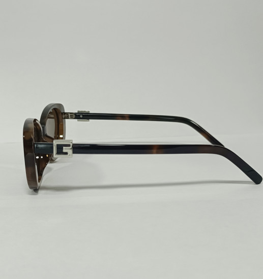 Очки солнцезащитные женские